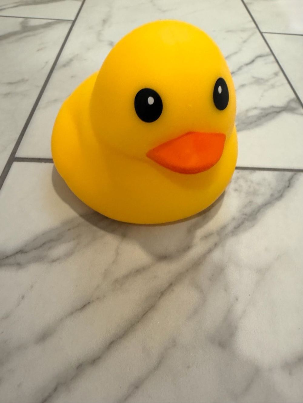 NEW WITH TAGS Laffy Quacks Viral Yellow Duck Squishy